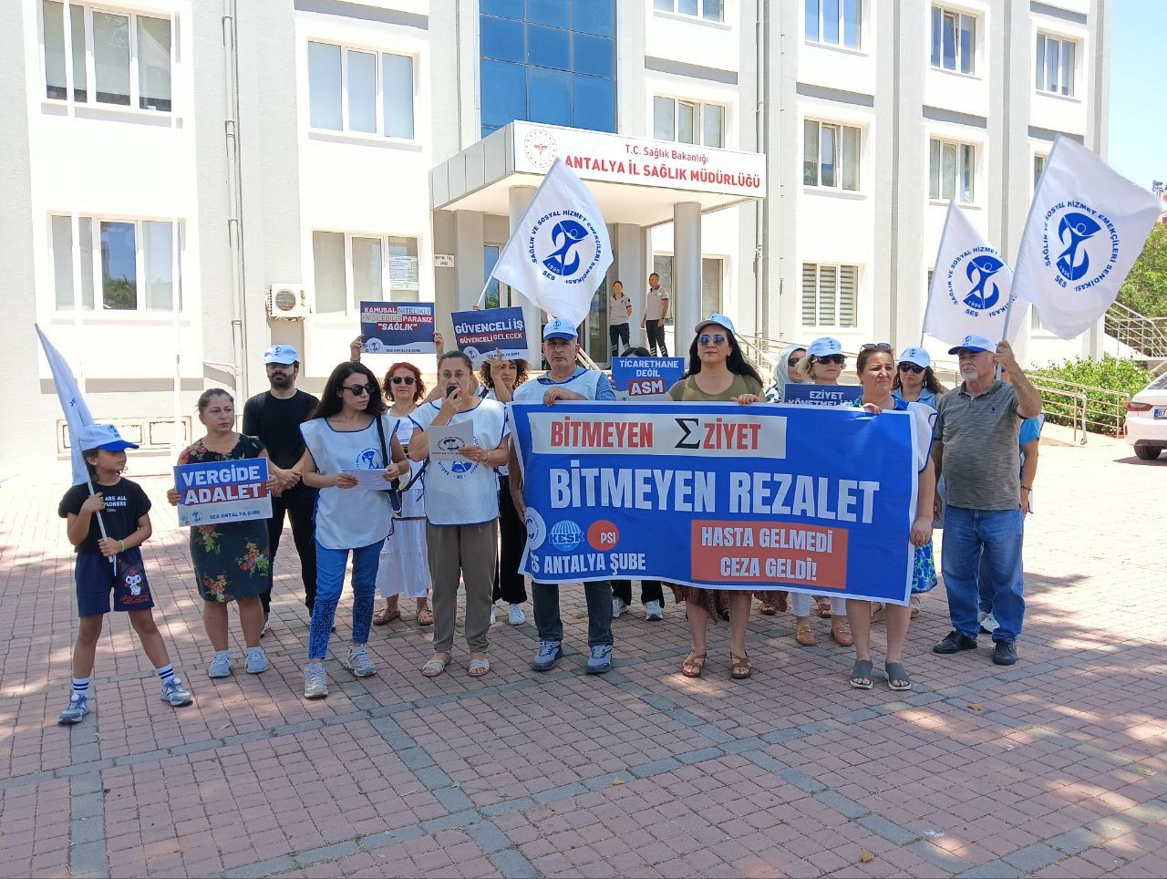 “Bu Hukuksuzluğu Kabul Etmiyoruz!”